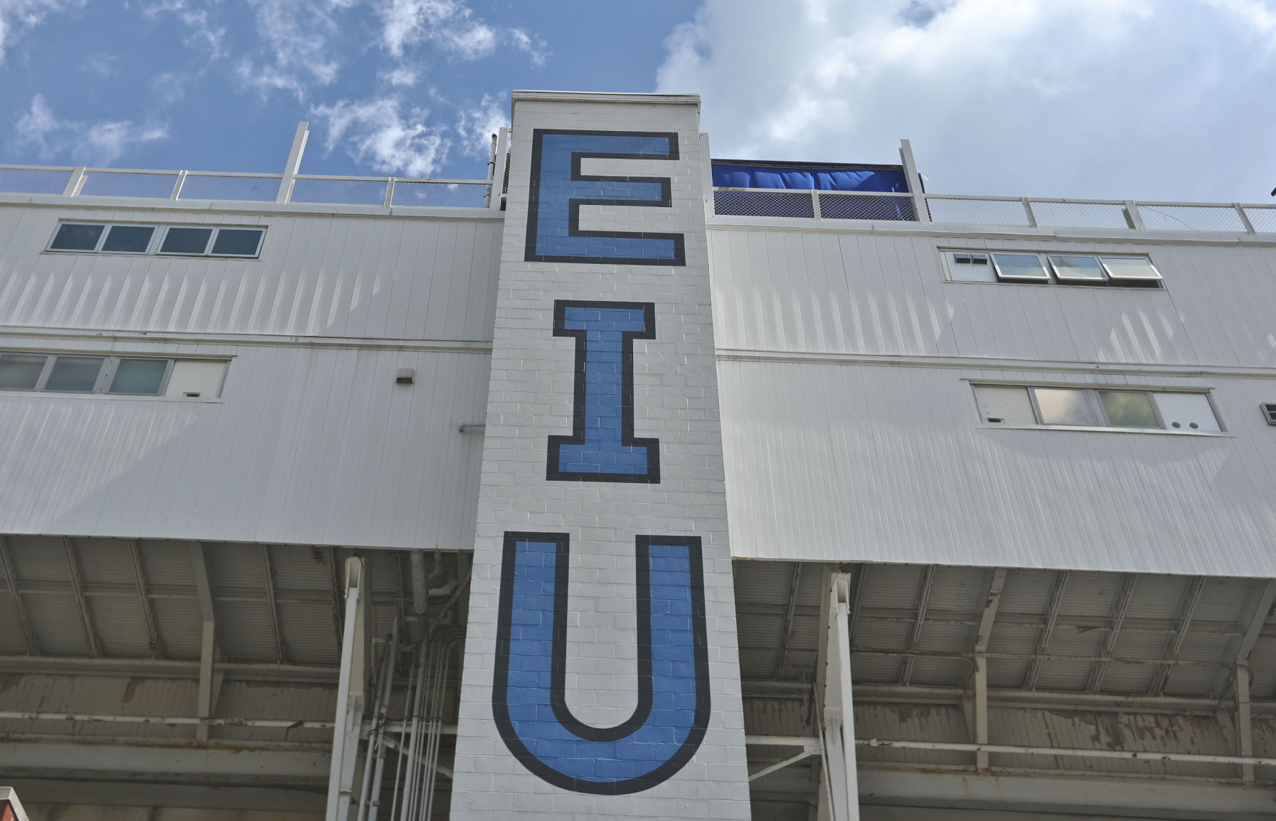 Eastern Illinois 14 09.16.19.JPG